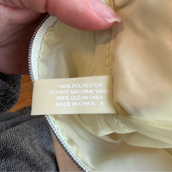 Estee Lauder Ladurée Pink Floral Cosmetic Bag - Picture 8 of 12